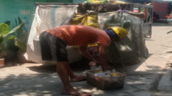 Kado Istimewa untuk Lurah Baru Maccini Gusung: Tunggakan Gaji Pengangkut Sampah Tiga Bulan Belum Dibayarkan